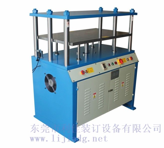 LJ206L�Ӵ��͆��^�͉���ƽ�C