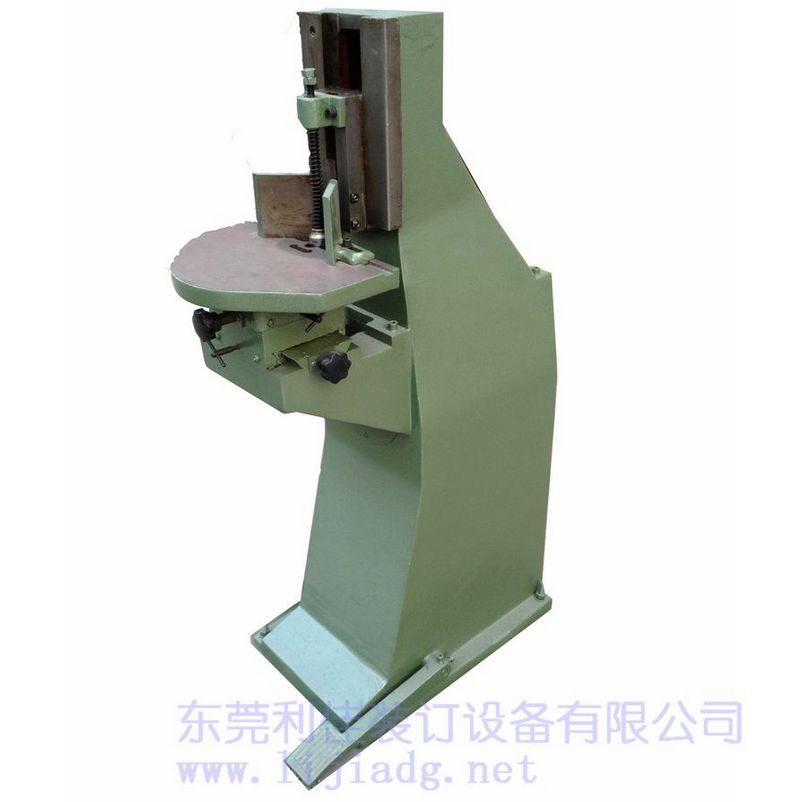 LJ402늄�(d��ng)�нǙC(j��)